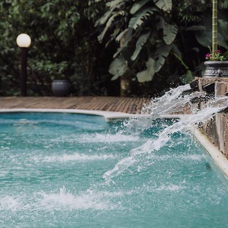 Tierra Guarani Lodge プエルト・イグアス エクステリア 写真