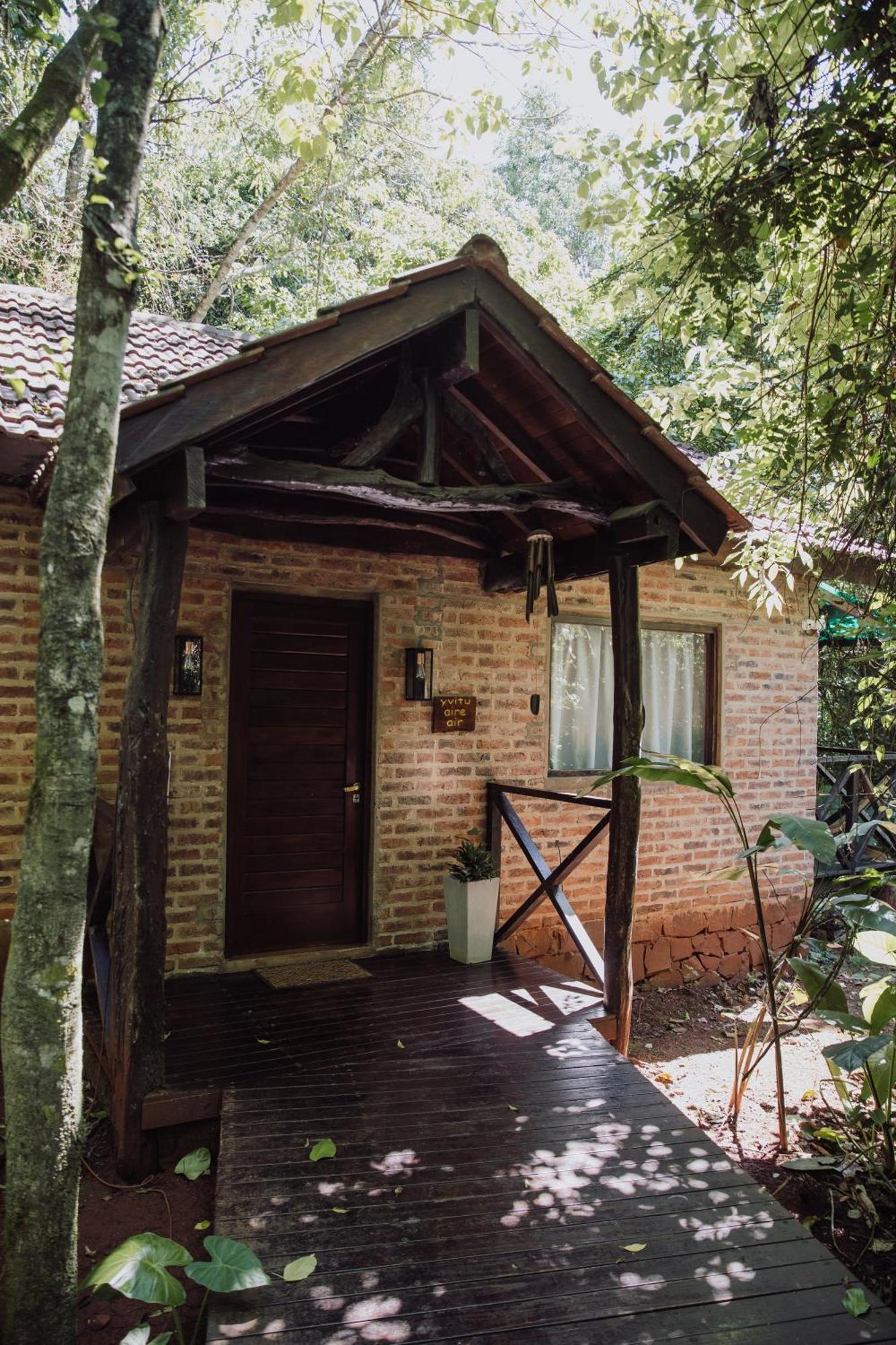 Tierra Guarani Lodge プエルト・イグアス エクステリア 写真